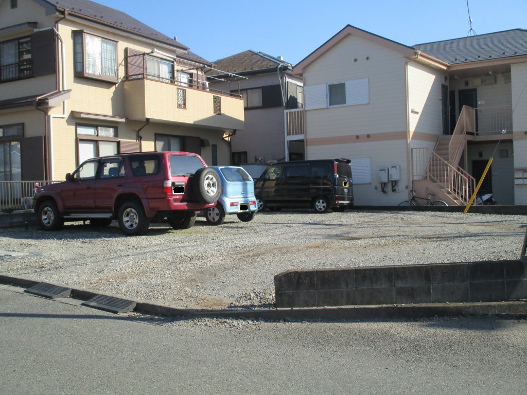 八木コトブキ駐車場